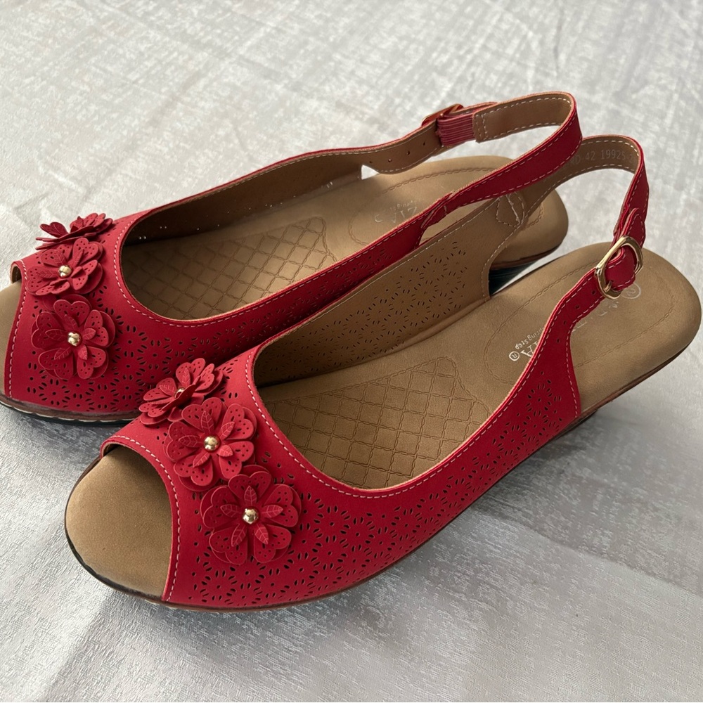 Red Floral Slingback Sandals